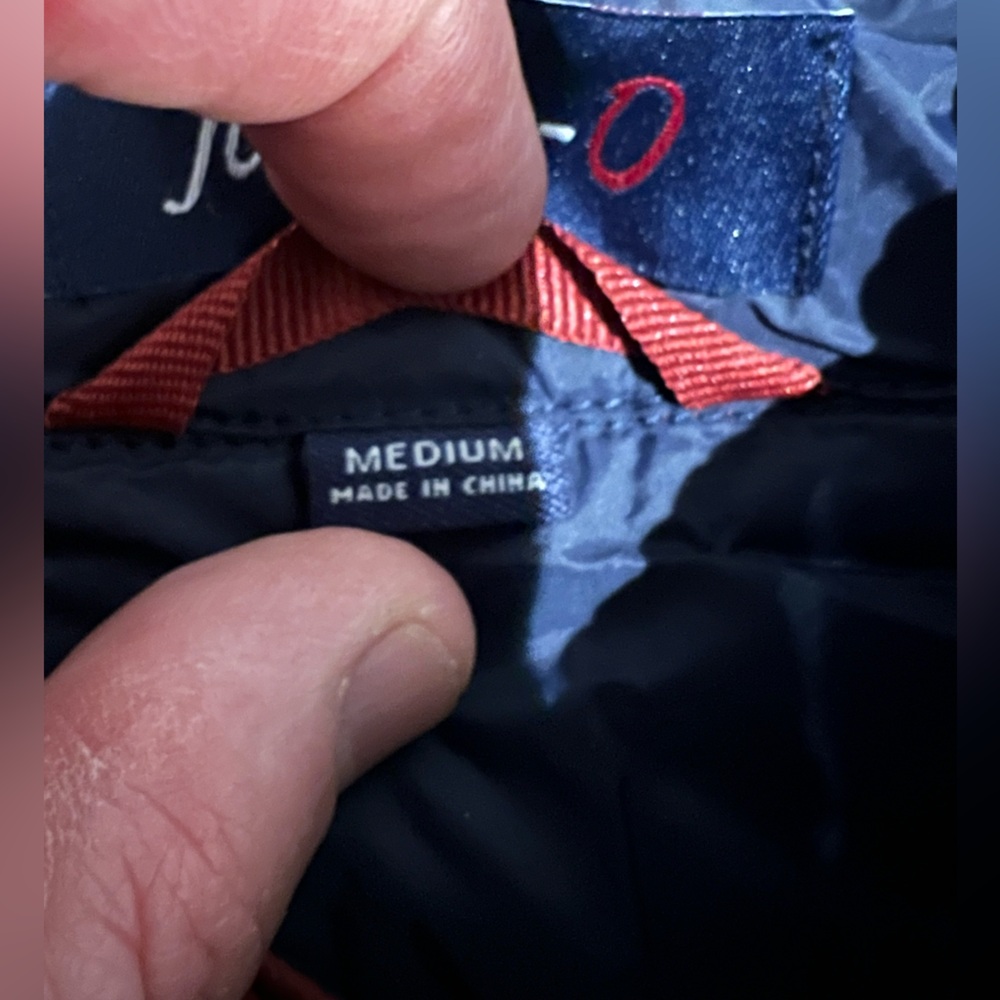 Johnnie-O Men’s Hudson Puffer Vest - Picture 2 of 6
